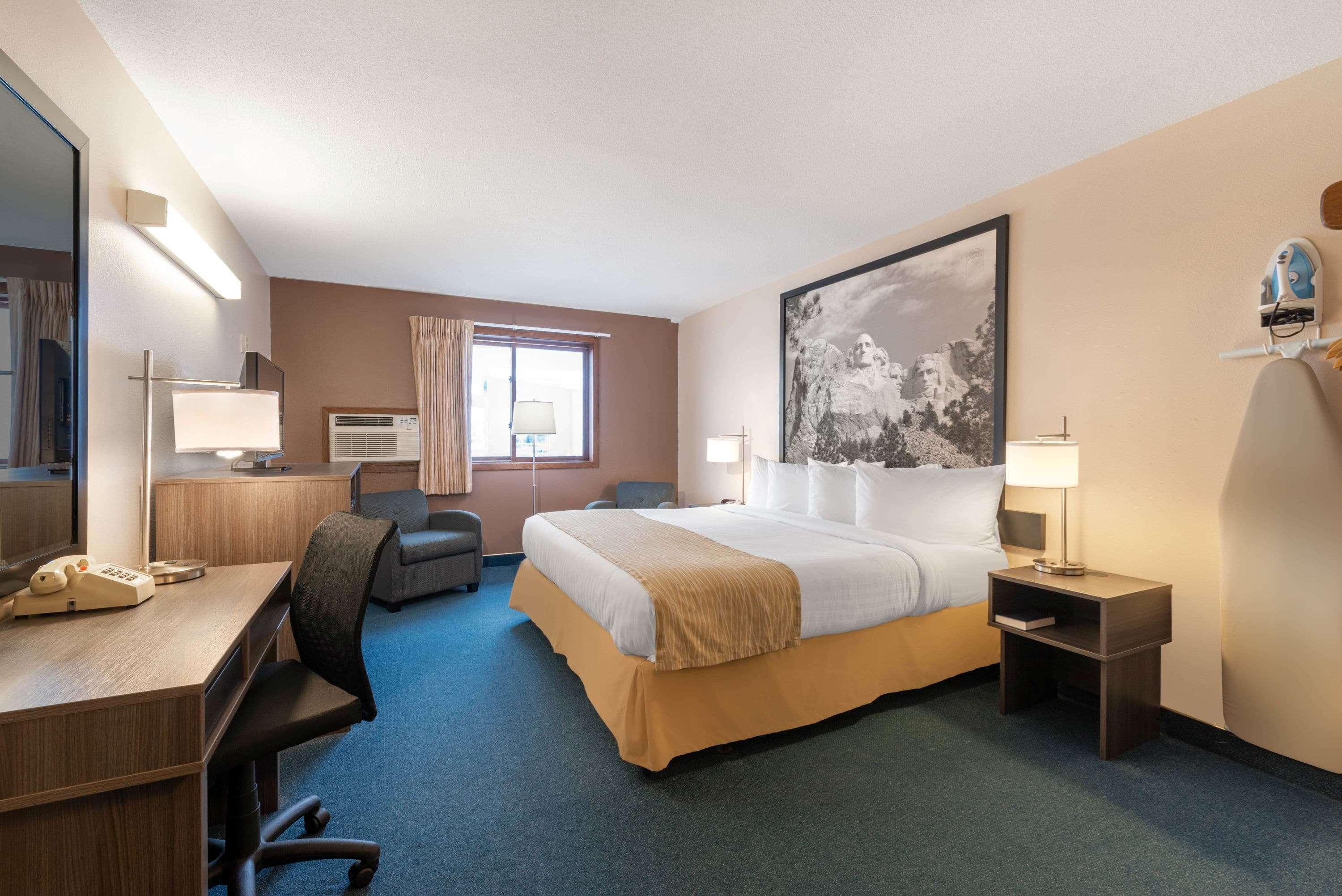 Hotel Super 8 By Wyndham Sturgis Extérieur photo