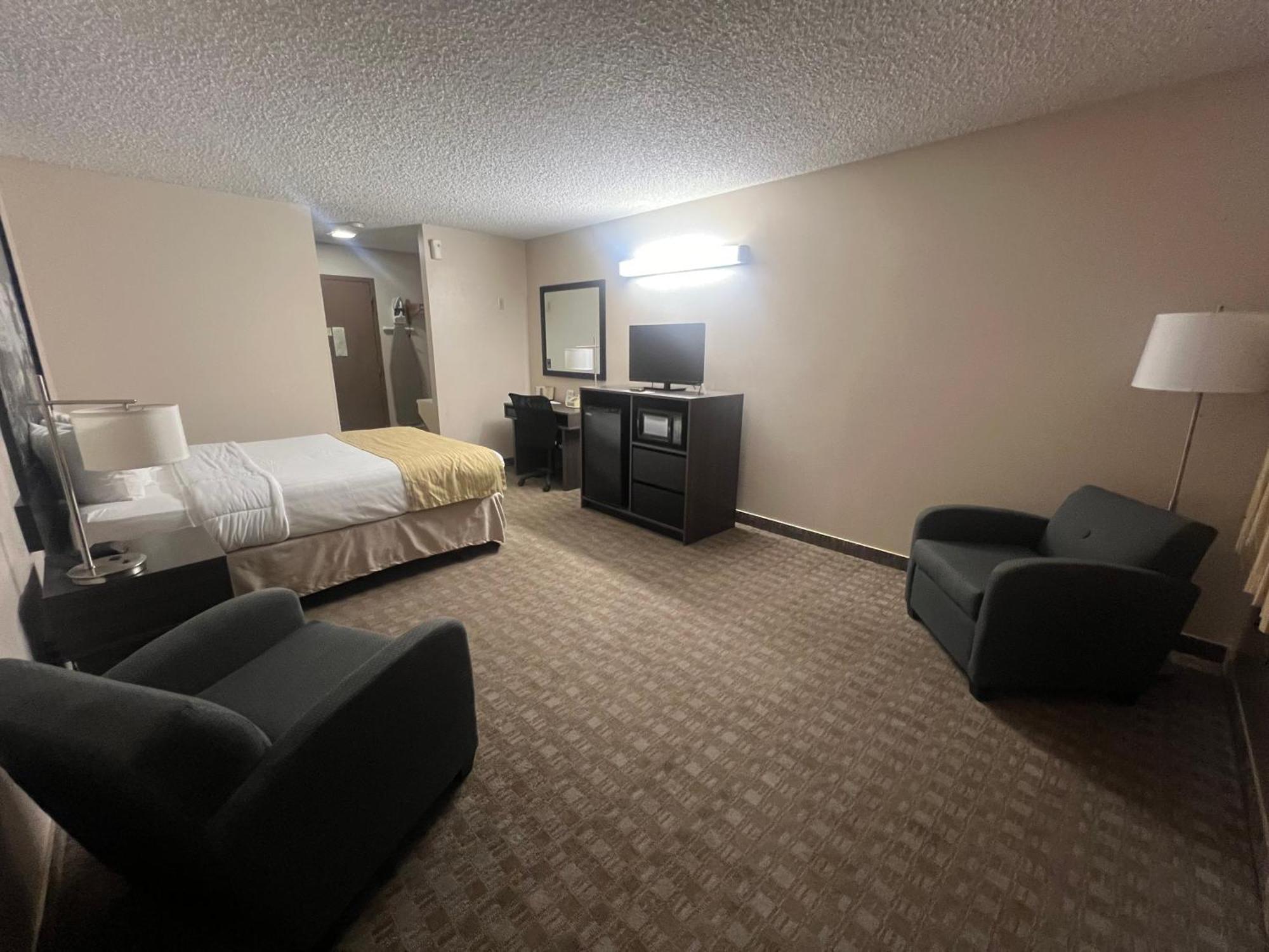 Hotel Super 8 By Wyndham Sturgis Extérieur photo